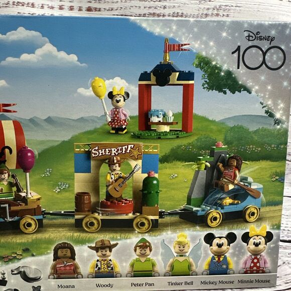 LEGO Disney 100 Celebration Train 43212 Building Toy Set 200 Pieces New - Picture 2 of 8
